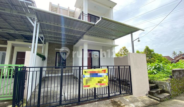 Rumah Minimalis Siap Huni Konsep 2Lt di Utara Sleman City Hall, 790Jt Nego Rumah Minimalis Siap Huni Konsep 2Lt di Utara Sleman City Hall, 790Jt Nego