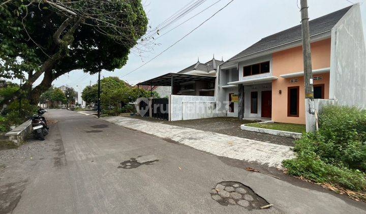 Rumah Siap Huni Area Triharjo Sleman Lingkungan Sejuk Dekat Pusat Kota 1