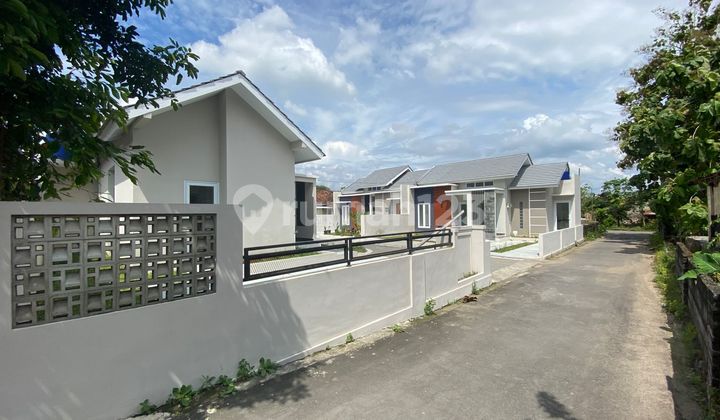 Cuma 500Jt-An! Punya Rumah Cantik di Sleman Timur Legalitas Lengkap