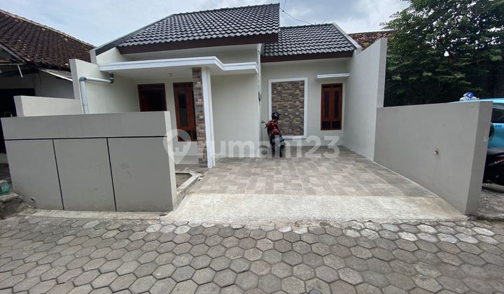 Rumah Siap Huni Harga Mulai 500 Jt-An Dekat Gembira Loka Zoo