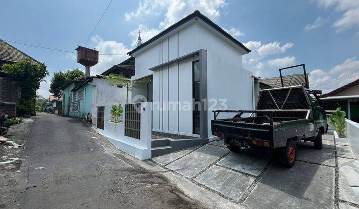 Rumah Siap Huni Jl Kaliurang Estetik Moderen Legalitas SHM  2