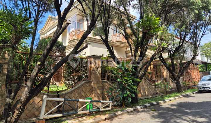 Quick Sale, 2-Story Luxury Corner House in Kemang Pratama Bekasi, Negotiable 2