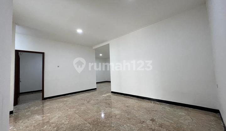 Quick Sale, 1.5-Story House Ready to Occupied Renovated in Tamansari, Negotiable 2