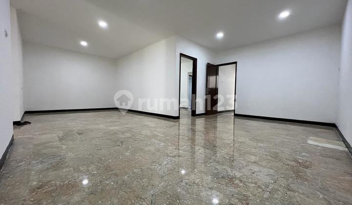 Quick Sale, 1.5-Story House Ready to Occupied Renovated in Tamansari, Negotiable