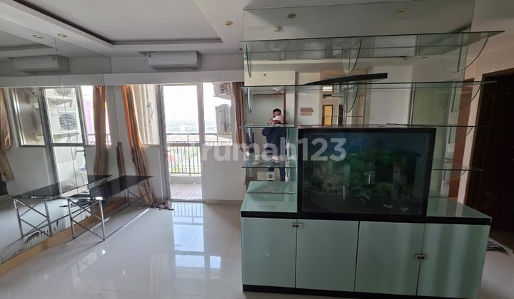 Jual Cepat Dibawah NJOP, Unit 3Br Furnished di Apt Maple Park, Nego Jual Cepat Dibawah NJOP, Unit 3Br Furnished di Apt Maple Park, Nego