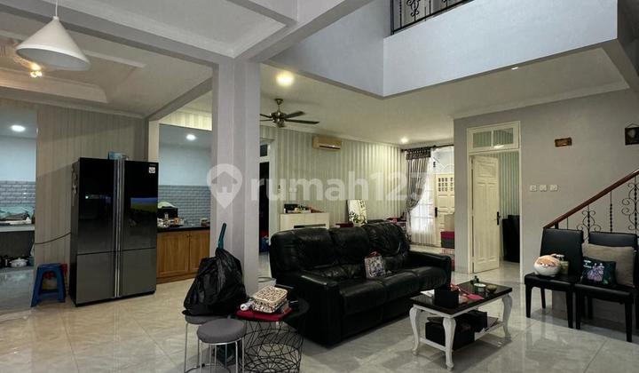 Jual Cepat, Rumah Cantik 2Lt Siap Huni di Lagenda Wisata, Nego Jual Cepat, Rumah Cantik 2Lt Siap Huni di Lagenda Wisata, Nego
