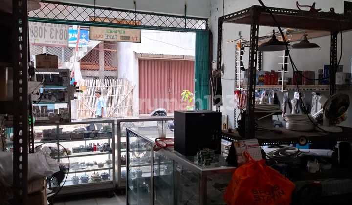 Jual Cepat, Rumah Tinggal Bisa Untuk Usaha Di Pademangan, Nego  2