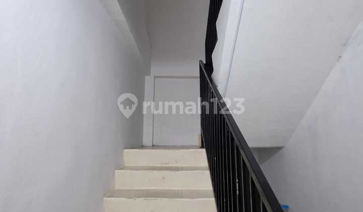 Kost Baru Full Mangga Besar 4 Lantai 15 Kamar Jalan 2 Mobil 2