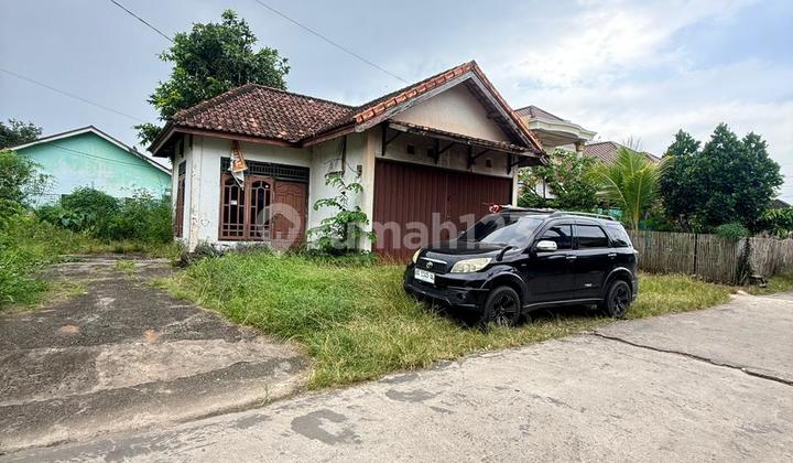 Land in Clentang with SHM in a Residential Environment Land in Clentang with SHM in a Residential Environment