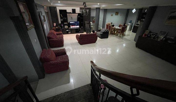 Dijual Rumah 3 Lantai Sukaluyu Dekat dengan Perkantoran 2