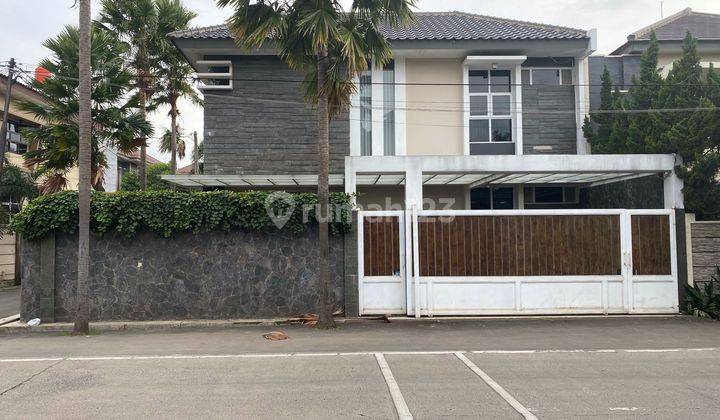 Rumah Cantik Menawan 2 Lantai Semi Furnished Di Antapani 1