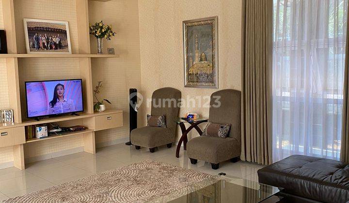 Rumah Cantik Menawan 2 Lantai Semi Furnished Di Antapani 2