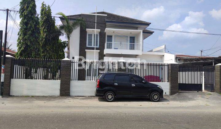 rumah mewah dan besar pinggir jalan besar di pelita serius cepat 1