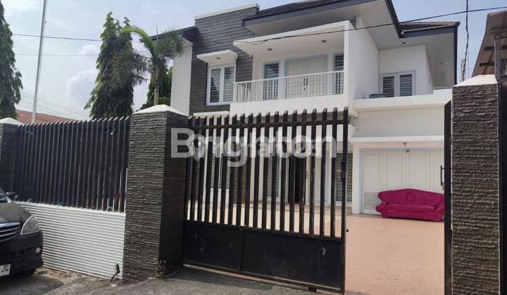 rumah mewah dan besar pinggir jalan besar di pelita serius cepat 2