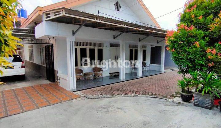 Rumah Hook (Sudut) Model Klasik Serius Cepat 1