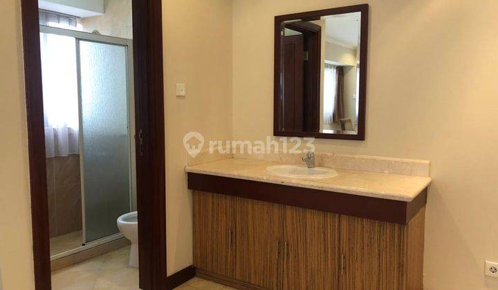 Apartement BONA VISTA LEBAK BULUS 3 BR Semi Furnished Bagus 5