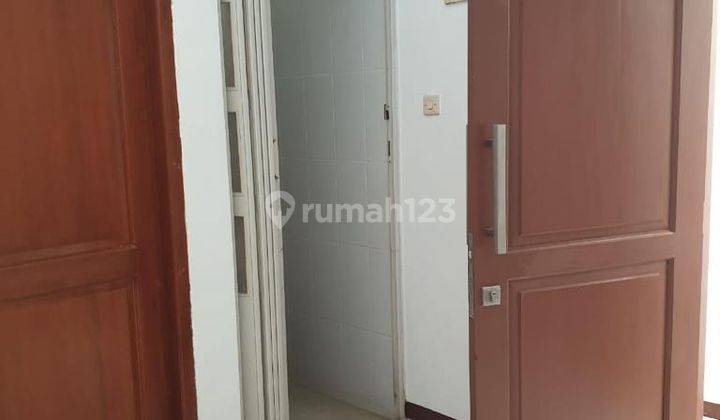 Jual sewa Rumah SHM 2 Lantai Gandaria Jakarta 2