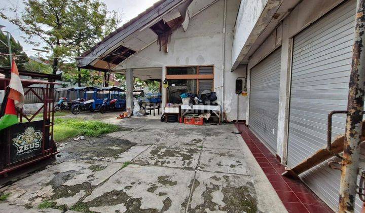 Rumah tua hitung tanah, strategis dan bisa  untuk gudang, Jl. Cempaka Putih Tengah, Jakarta Pusat 1