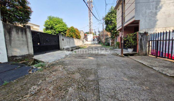 Di  Rumah tua hitung tanah, lokasi tenang dan strategis di Jl. Cendrawasih Kebayoran Lama, Jakarta Selatan 2