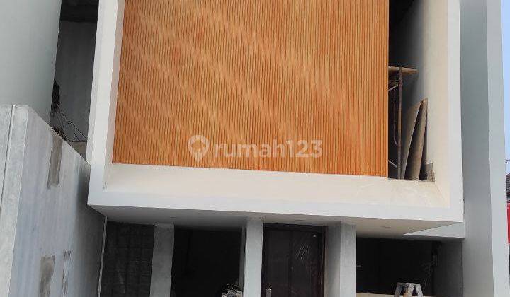 Rumah Mewah Dijual Murah Bintara 3 Lantai 2 Carpot Akses Mobil 1