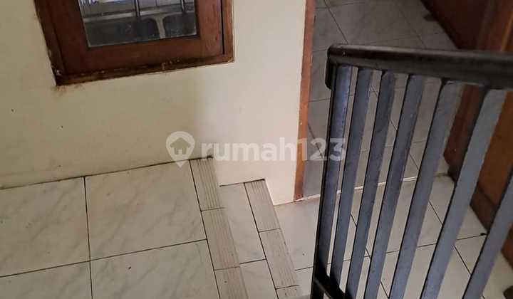 Disewakan Rumah di Villa Cinere Mas Ciputat Timur 4