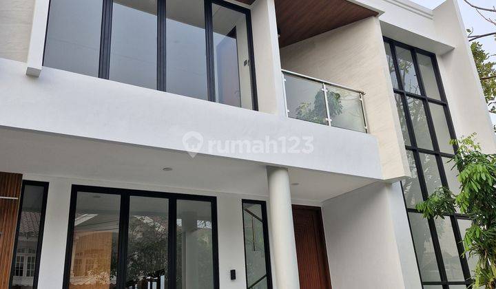 Rumah 2,5 lantai Lebak Bulus, Jakarta Selatan 1