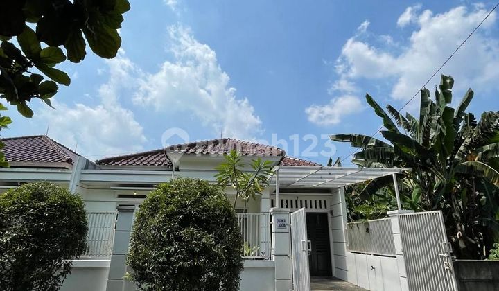 For Sale, Cheap House in Megapolitan Cinere