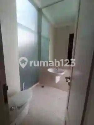 Dijual Rumah Pakuwon Indah Cluster Elit Minimalis Strategis 2