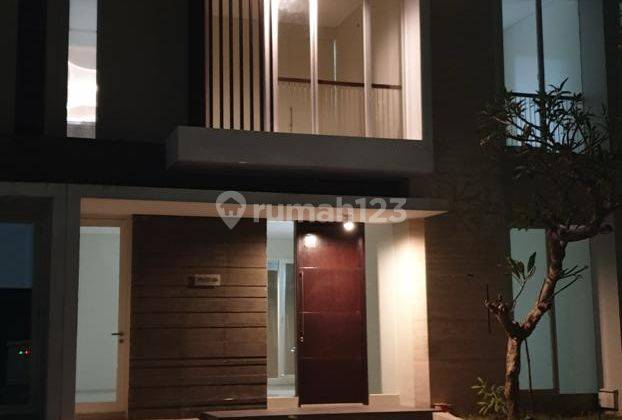 Dijual Rumah Pelican Hill Lokasi Strategis 2