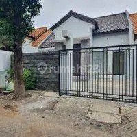 Dijual Rumah Taman Puspa Raya Fully Renov Siap Pak