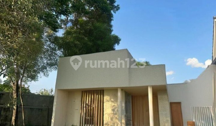 Dijual Rumah Greenhill Strategis Siap Huni