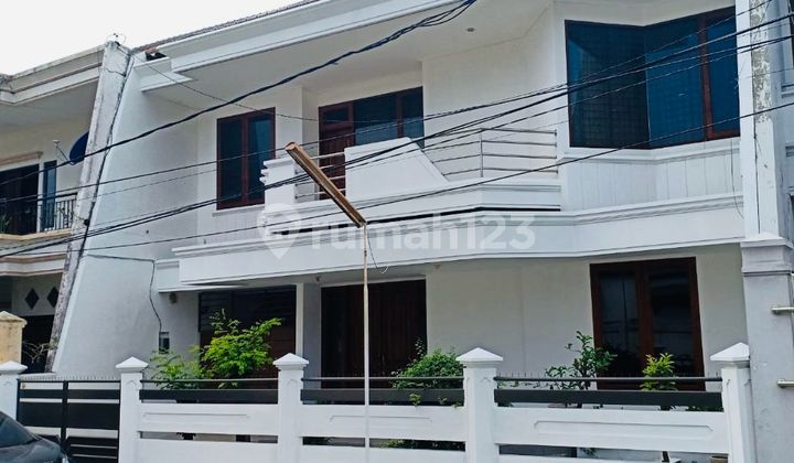 Dijual Rumah Darmo Baru Barat Strategis Siap Huni