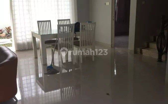 Dijual Rumah Villa Bukit Regency 3 Pakuwon Indah 2