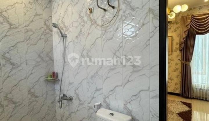 For Sale Royal Residence Barmoral Furnish Strategic 2