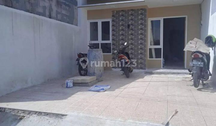 Dijual Rumah Babatan Pratama Lokasi Strategis  1