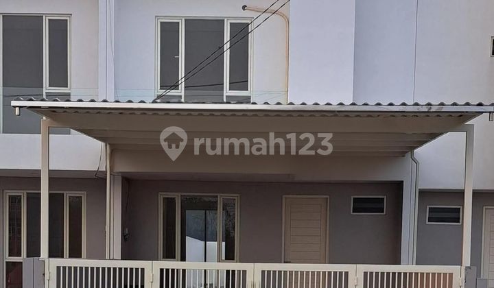 DIJUAL RUMAH DIAN ISTANA STRATEGIS SIAP HUNI