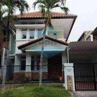 Dijual Rumah Graha Family Minimalis Strategis 1