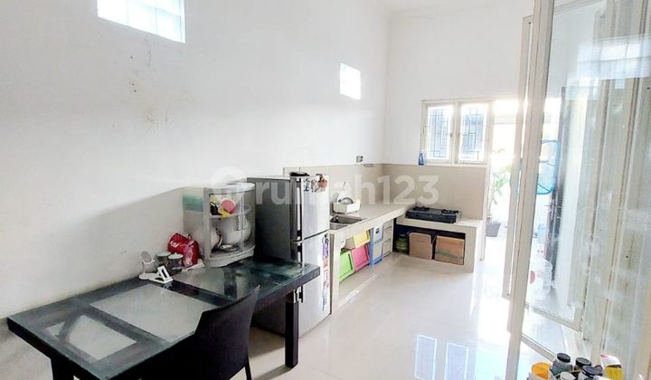 For Sale Darmo Permai Intersection House, Strategic, Move-in Ready 2