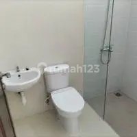 Dijual Rumah Griya Babatan Mukti Hook Strategis Minimalis 2