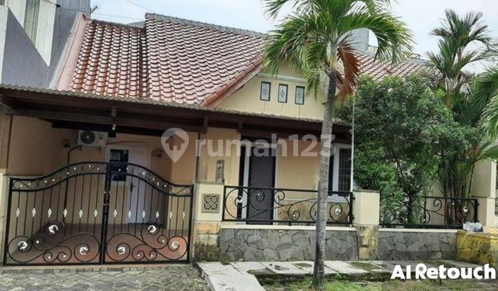 Dijual Rumah Babatan Pratama Strategis Siap Huni