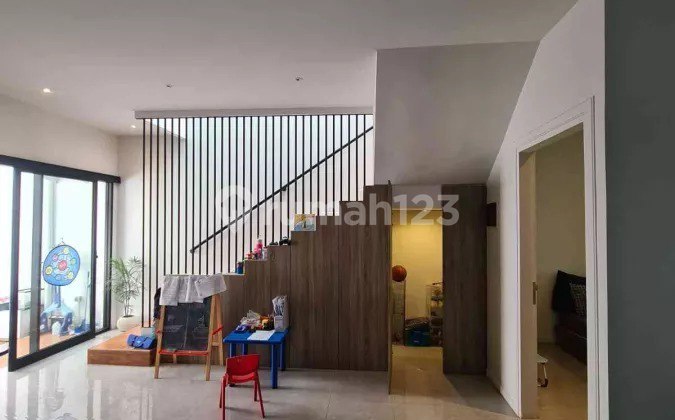 Dijual Rumah Babatan Indah Strategis Siap Huni 2