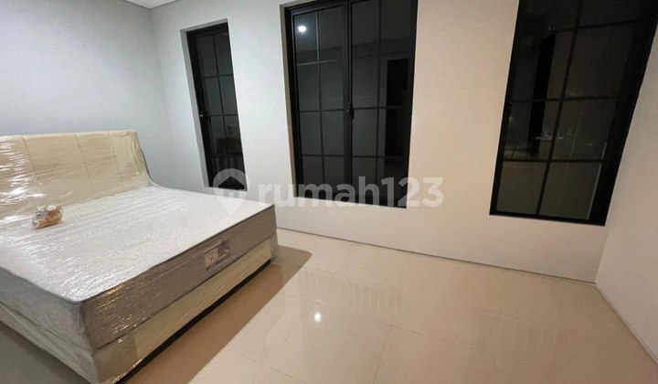 Dijual Rumah Citraland Oakwood Strategis Siap Huni 2