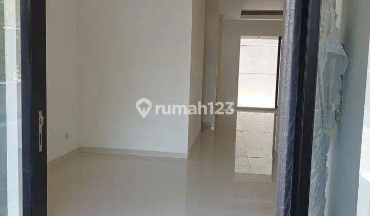 Dijual Rumah Citraland Utama Eastwood 2