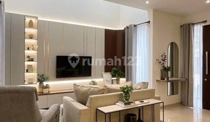 Dijual Rumah Cantik Graha Natura Full Furnish Strategis Siap Huni 2