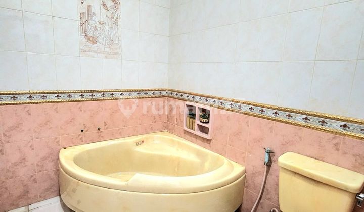 Dijual Rumah Darmo Baru Barat Strategis Siap Huni 2