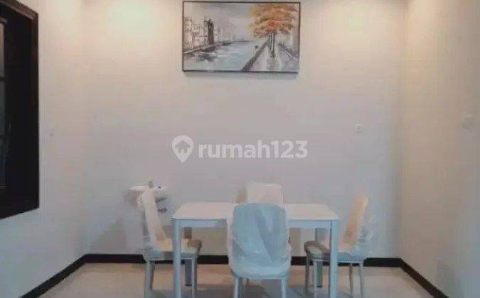 Dijual Rumah Citraland Cluster Fullerton Siap Huni Minimalis Semi Furnish 2