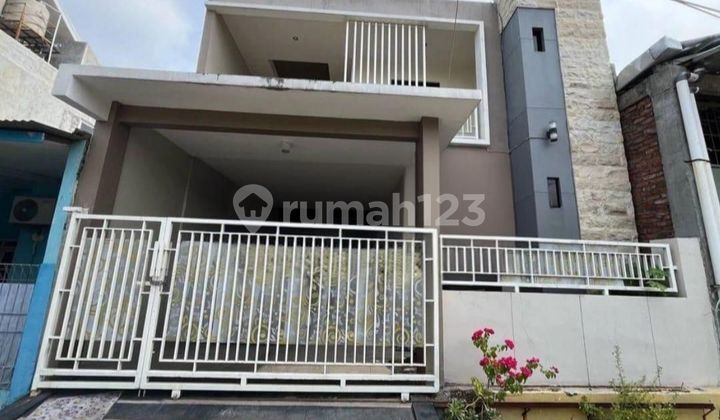 Dijual Griya Babatan Indah Strategis Siap Huni