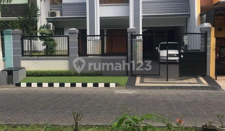 For Sale: Babatan Pratama Strategic House, Ready to Occupy