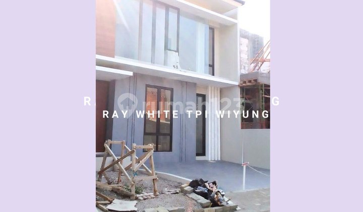 Dijual Rumah International Village Strategis Siap Huni