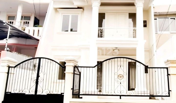 Dijual Rumah Darmo Permai Selatan Minimalis Cantik Strategis Siap Huni Dijual Rumah Darmo Permai Selatan Minimalis Cantik Strategis Siap Huni